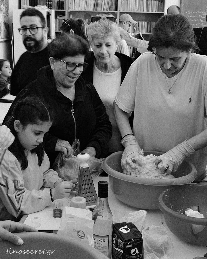 pasxalines-tyropites-tinos-2026-064