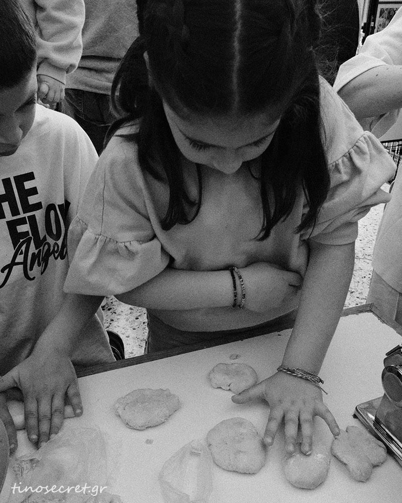 pasxalines-tyropites-tinos-2026-068