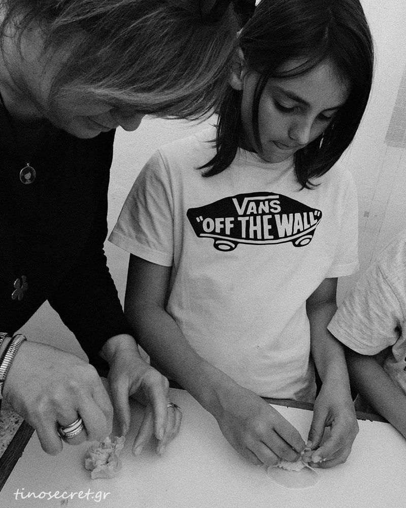 pasxalines-tyropites-tinos-2026-074