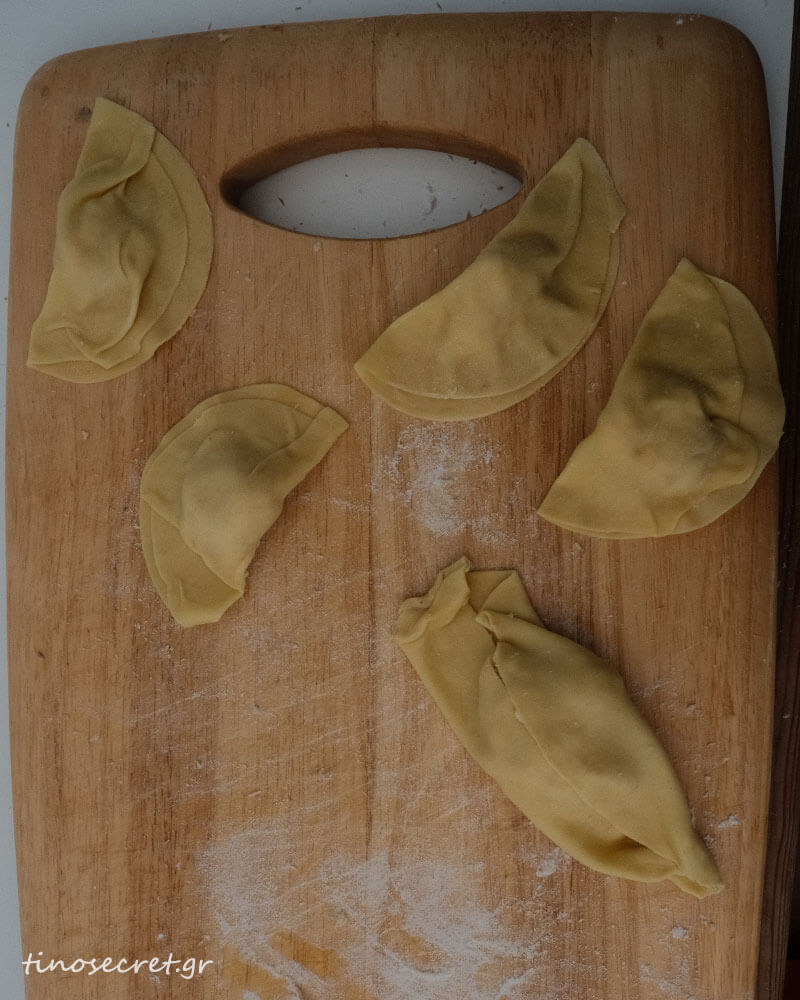 pasxalines-tyropites-tinos-2026-081