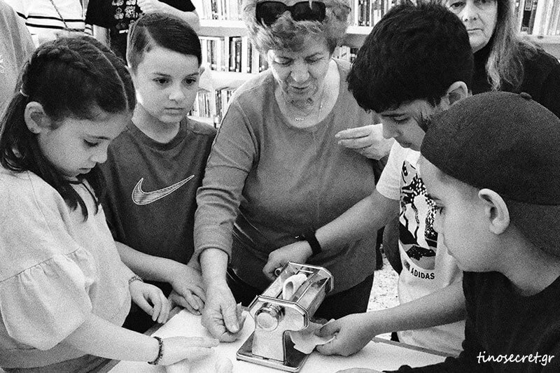 pasxalines-tyropites-tinos-2026-089