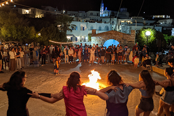 Τα Πανηγύρια στην Τήνο