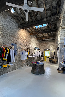 TΡΑΓΑΚΙ ΤΗΝΟΣ concept store