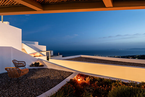 Blu Dot Tinos